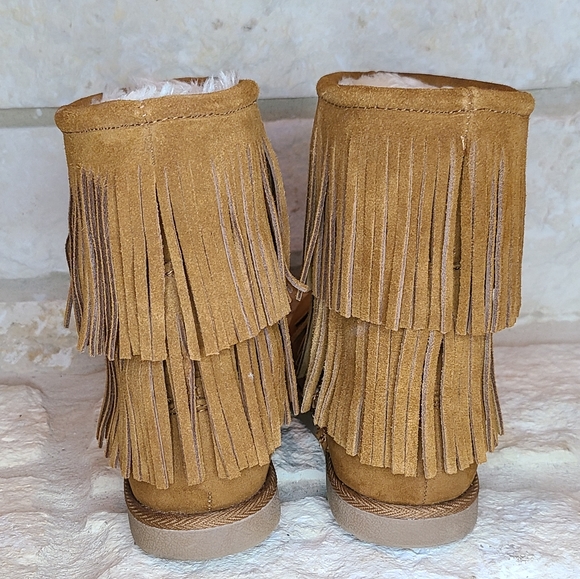 Fringed Boot with Fur Lining (Youth), Size 3 - Picture 4 of 7